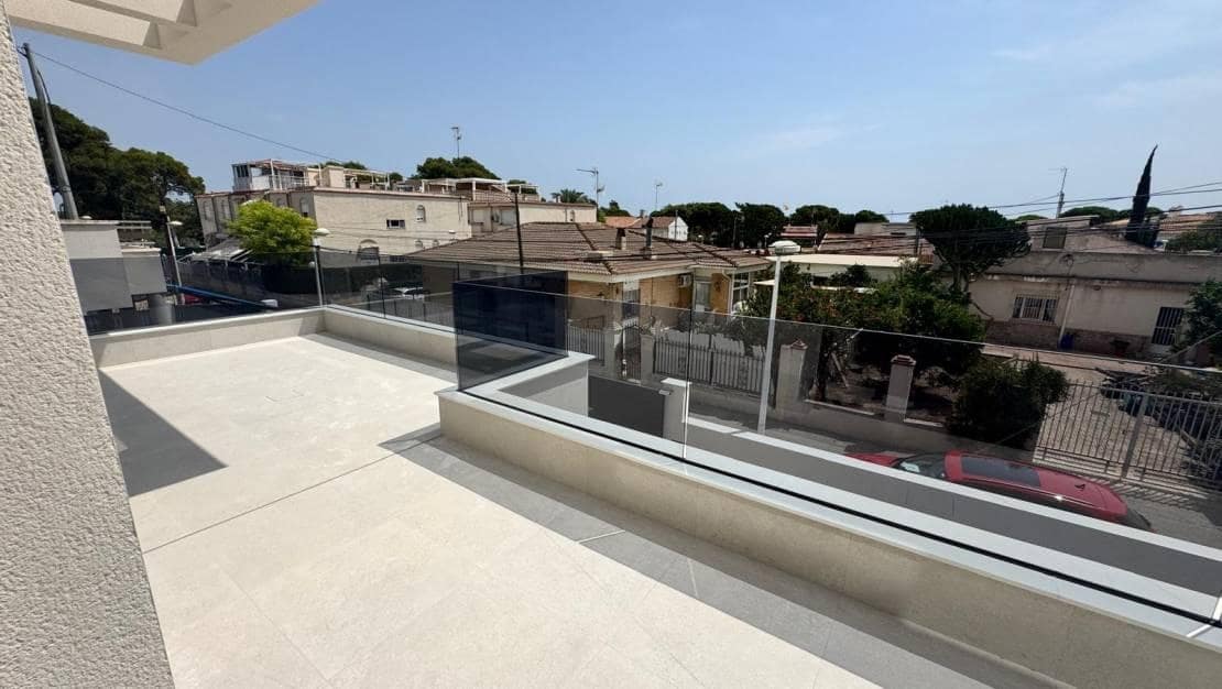 4 chambre Villa/Maison à vendre à El Pinet avec piscine - 650 000 € (Ref: 9228555)