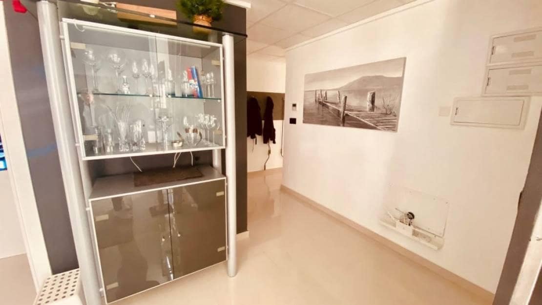 3 bedroom Villa for sale in Pinoso with pool - € 349,000 (Ref: 9232922)