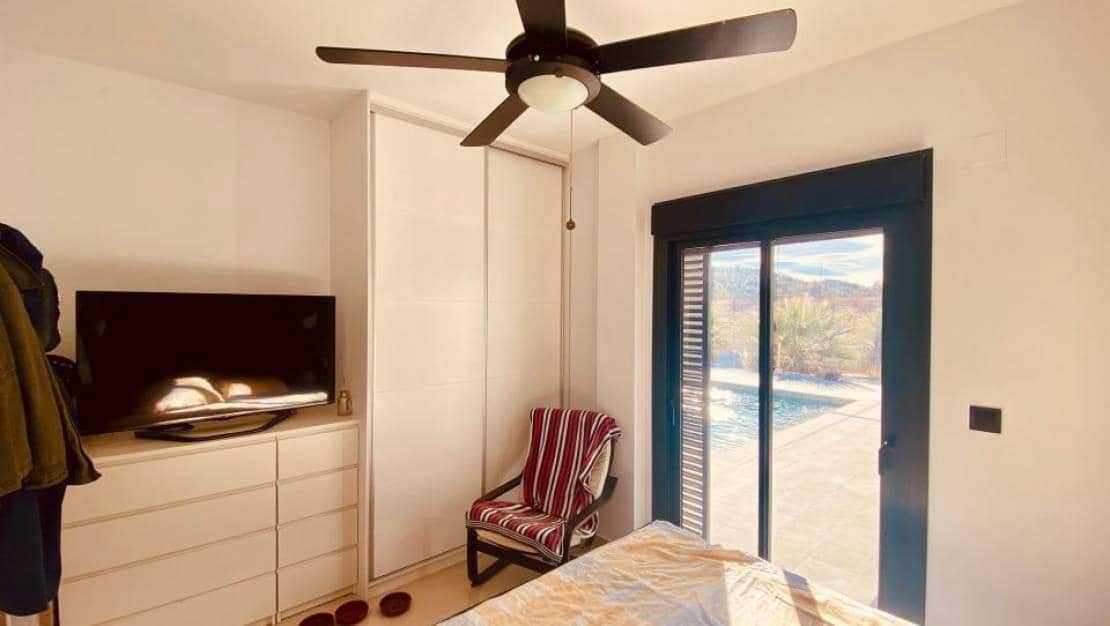 3 bedroom Villa for sale in Pinoso with pool - € 349,000 (Ref: 9232922)