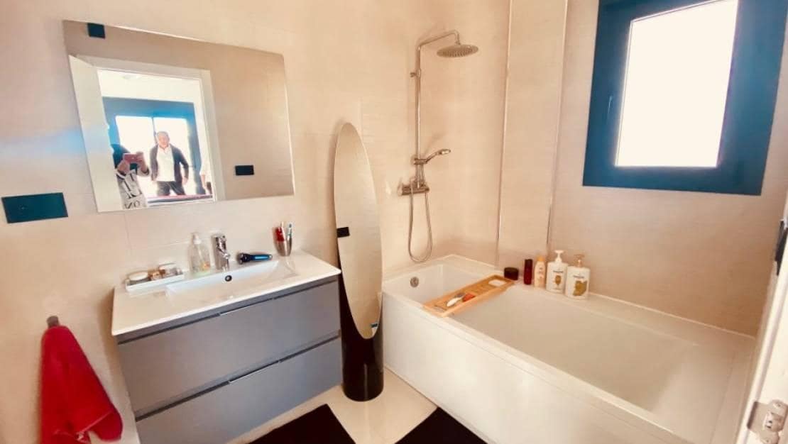 3 bedroom Villa for sale in Pinoso with pool - € 349,000 (Ref: 9232922)