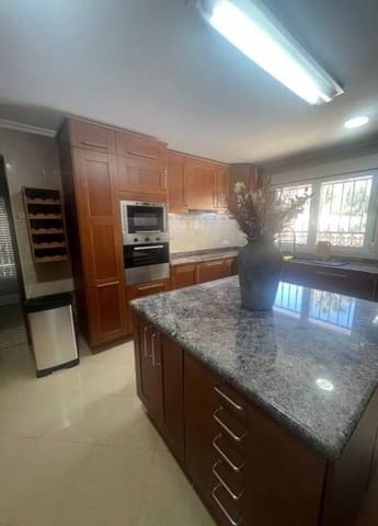 6 sypialnia Willa na sprzedaż w La Marina, Elche / Elx z basenem - 649 000 € (Ref: 9232923)