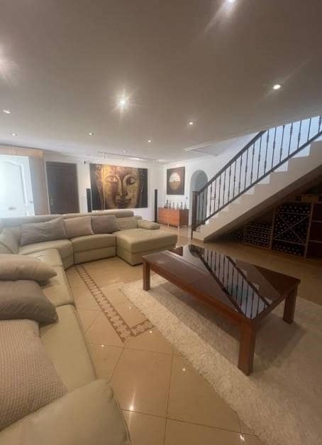 6 sypialnia Willa na sprzedaż w La Marina z basenem - 649 000 € (Ref: 9232923)