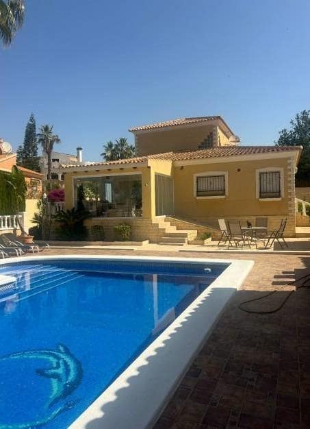 6 sypialnia Willa na sprzedaż w La Marina z basenem - 649 000 € (Ref: 9232923)