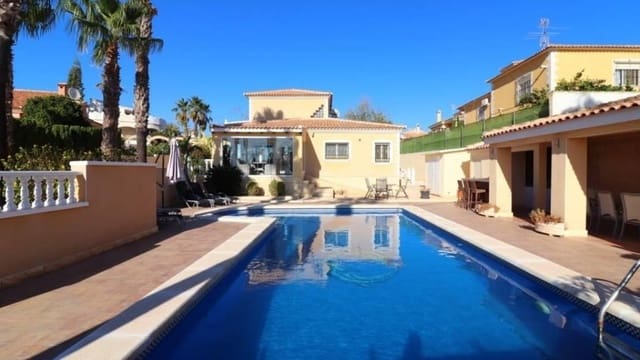 6 sypialnia Willa na sprzedaż w La Marina, Elche / Elx z basenem - 649 000 € (Ref: 9232923)