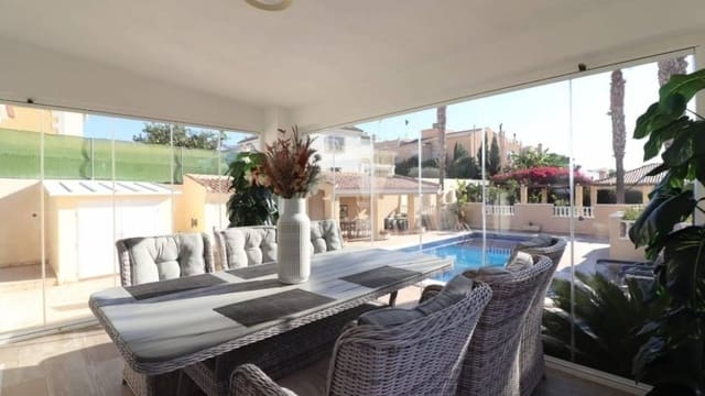 6 sypialnia Willa na sprzedaż w La Marina, Elche / Elx z basenem - 649 000 € (Ref: 9232923)