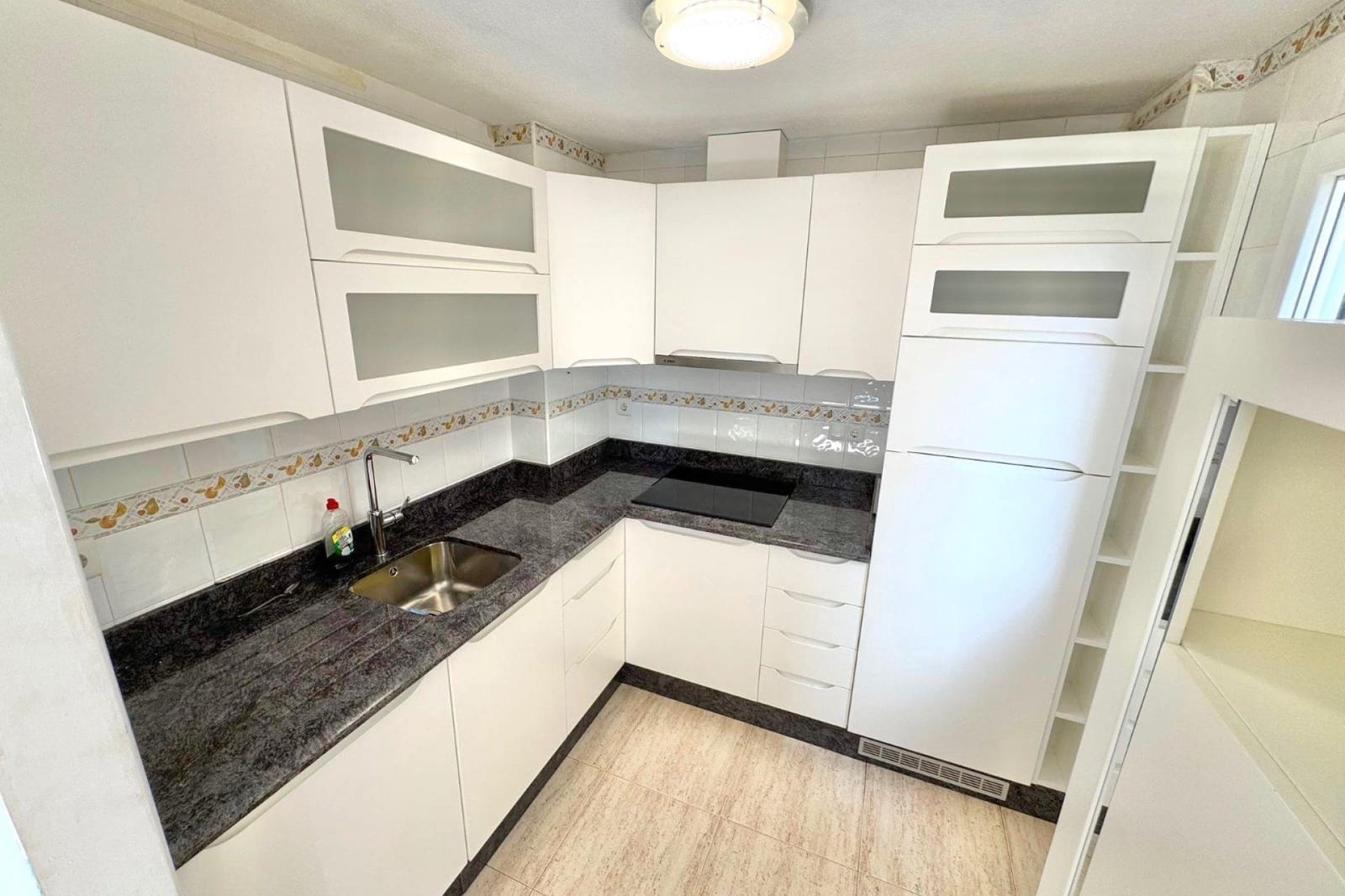 3 bedroom Apartment for sale in Guardamar del Segura - € 350,000 (Ref: 9285240)