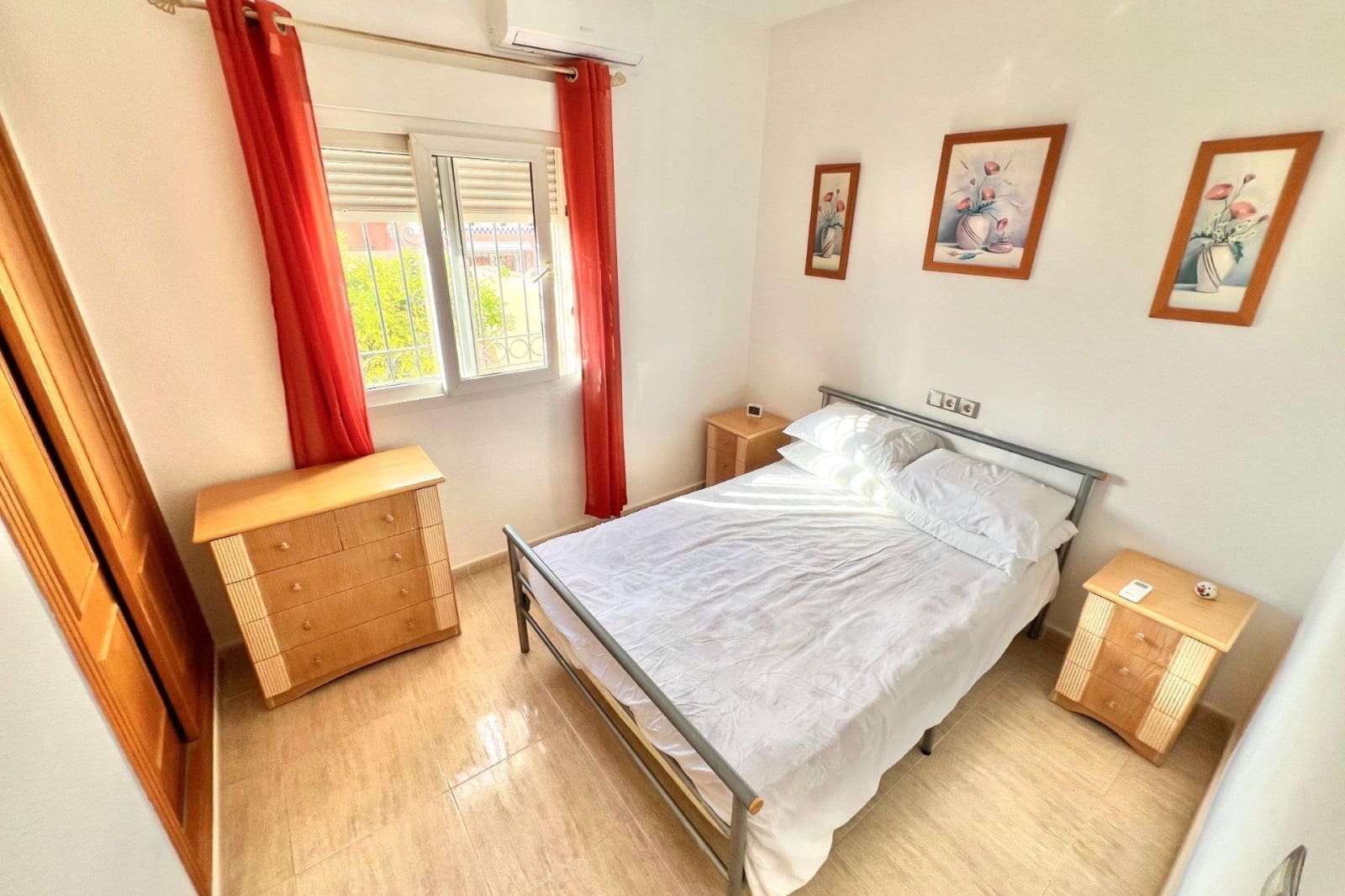 3 slaapkamer Villa te koop in La Marina met zwembad - € 349.950 (Ref: 9379049)