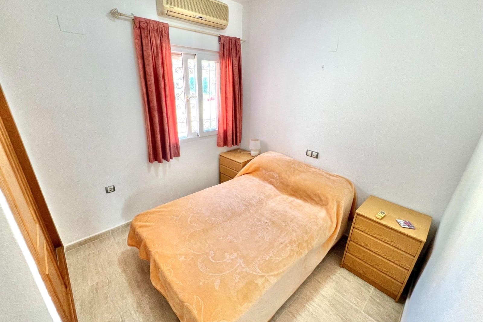 3 slaapkamer Villa te koop in La Marina met zwembad - € 349.950 (Ref: 9379049)