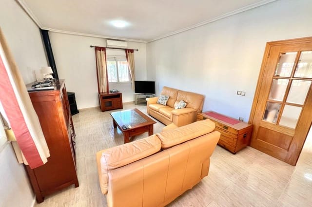 3 slaapkamer Villa te koop in La Marina, Elche / Elx met zwembad - € 349.950 (Ref: 9379049)