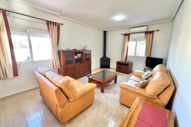 3 slaapkamer Villa te koop in La Marina, Elche / Elx met zwembad - € 349.950 (Ref: 9379049)