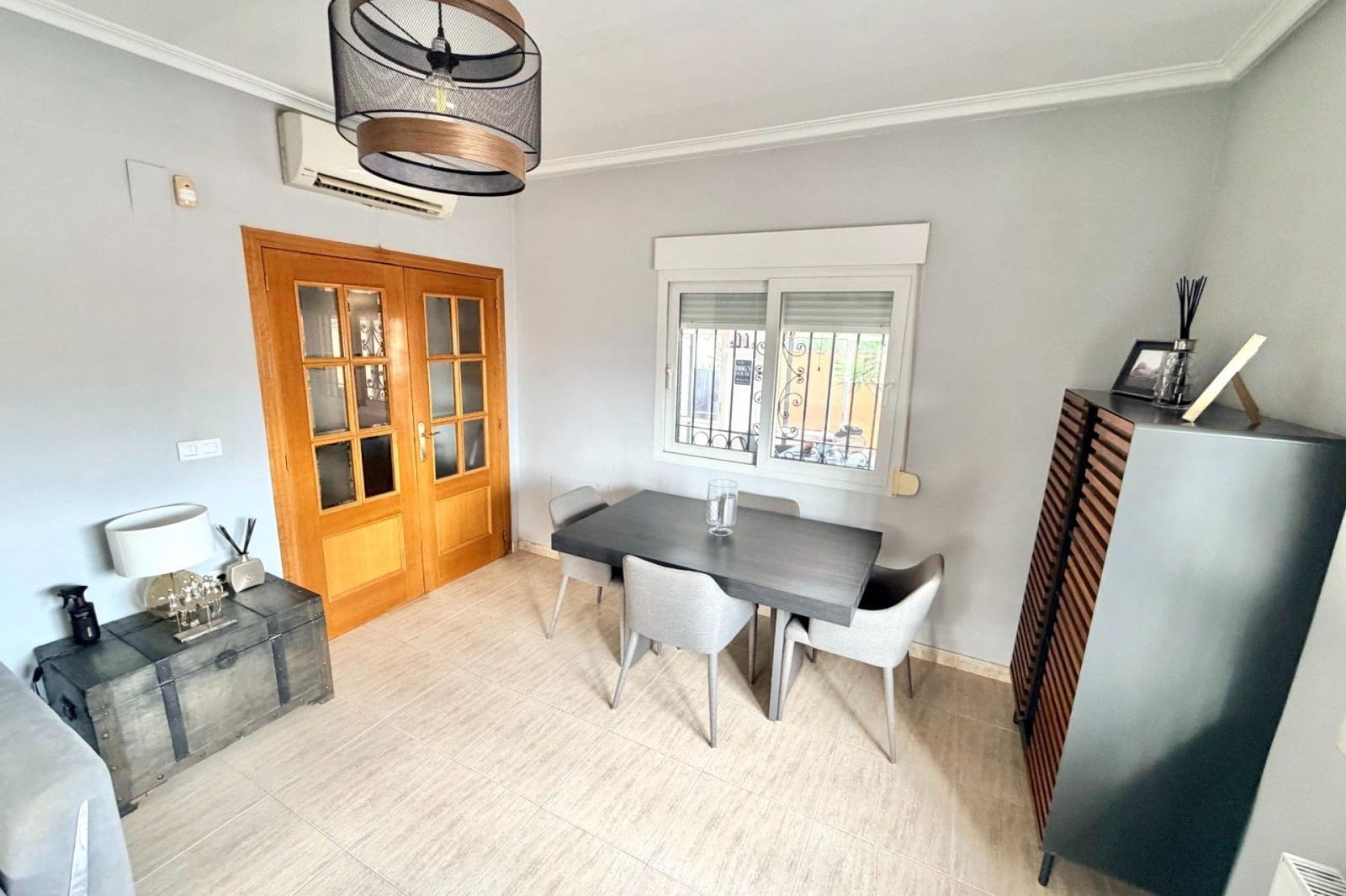 Chalet de 3 habitaciones en La Marina en venta con piscina - 359.999 € (Ref: 9390910)