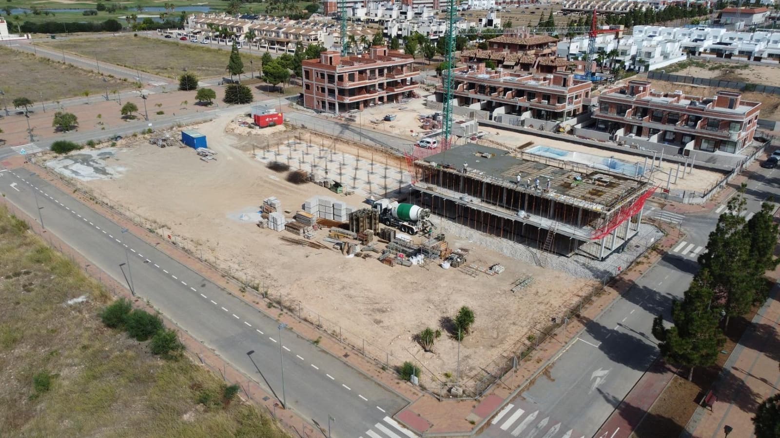 3 Zimmer Apartment zu verkaufen in Los Alcazares mit Pool Garage - 339.900 € (Ref: 9396028)