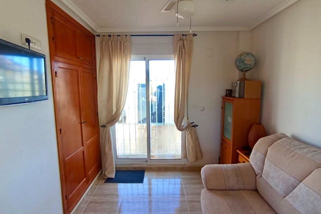 3 bedroom Villa for sale in La Marina, Elche / Elx with pool - € 239,950 (Ref: 9422478)