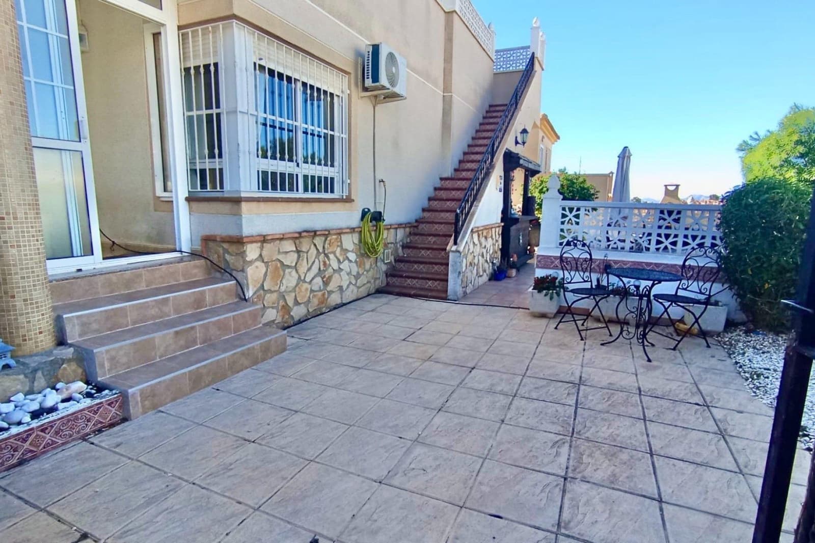 3 bedroom Villa for sale in La Marina with pool - € 239,950 (Ref: 9422478)