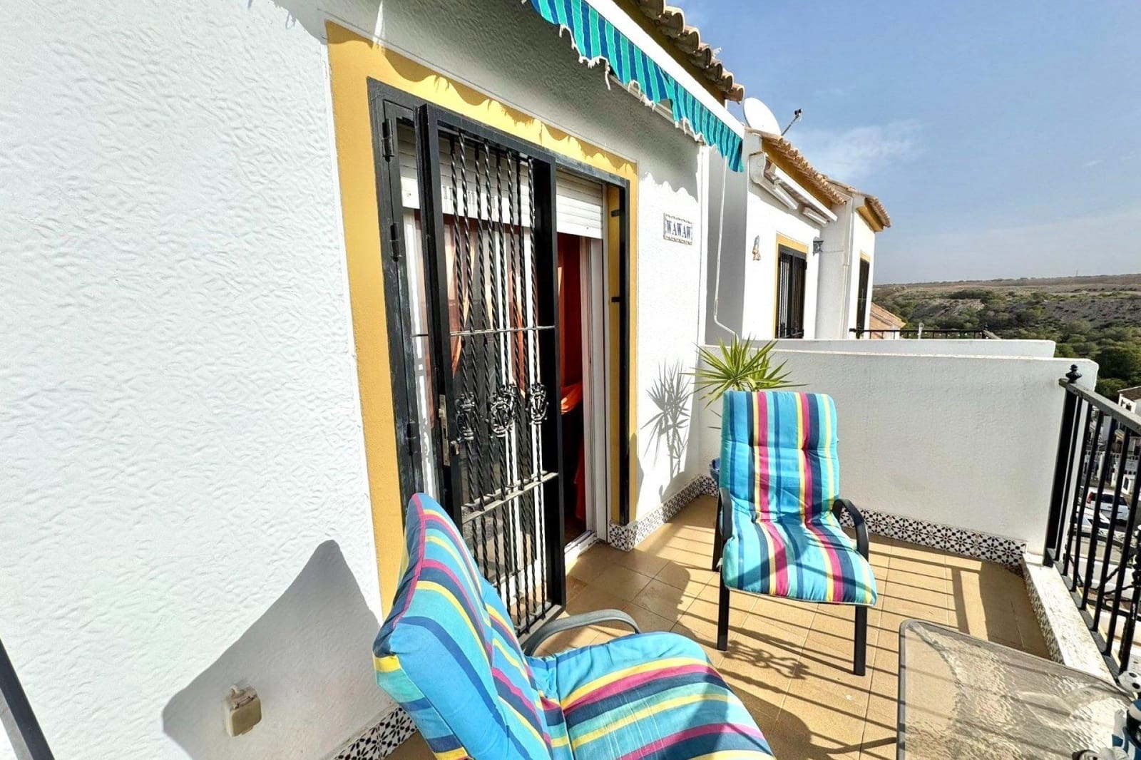 2 slaapkamer Appartement te koop in La Marina met zwembad - € 118.000 (Ref: 9427231)