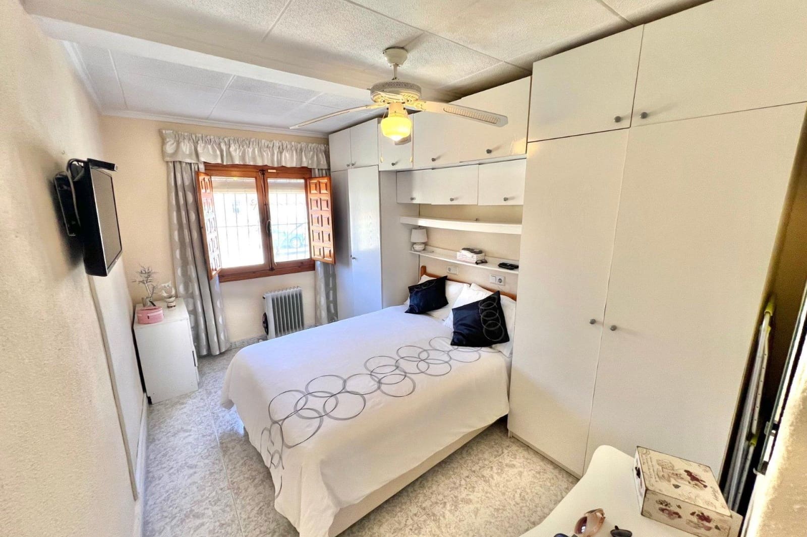 2 bedroom Villa for sale in La Marina with pool - € 219,950 (Ref: 9504318)