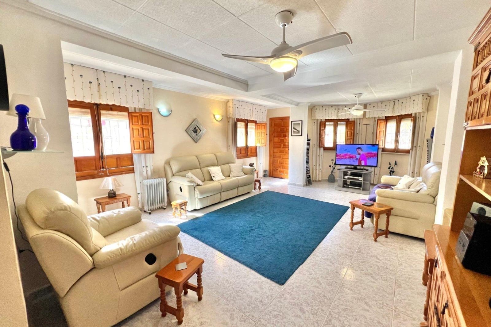 2 bedroom Villa for sale in La Marina with pool - € 219,950 (Ref: 9504318)