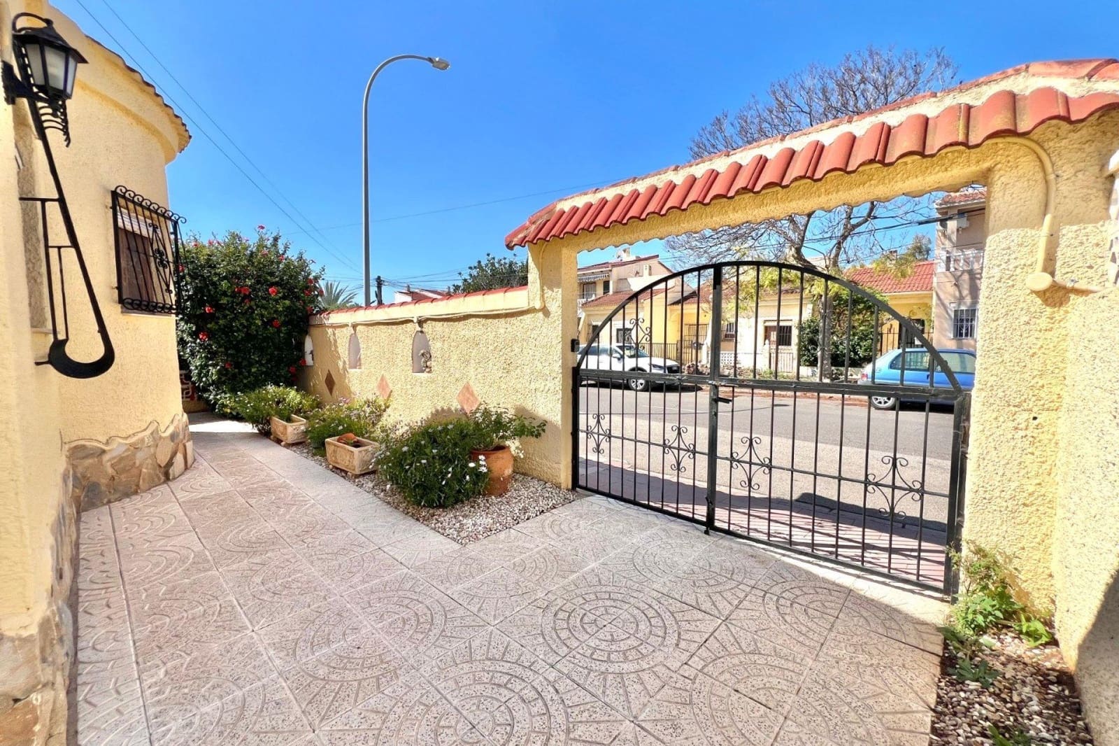 2 bedroom Villa for sale in La Marina with pool - € 219,950 (Ref: 9504318)