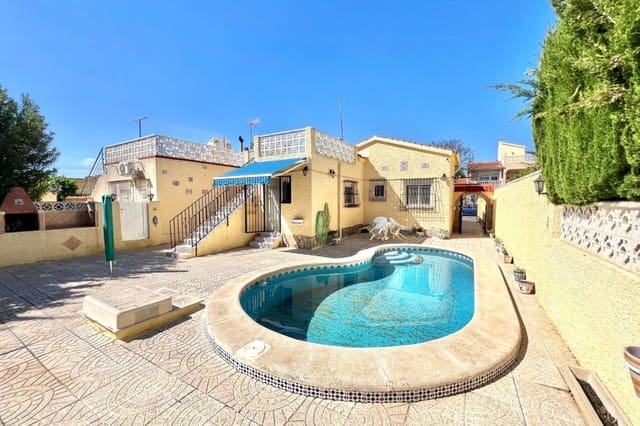 Chalet de 2 habitaciones en La Marina, Elche / Elx en venta con piscina - 219.950 € (Ref: 9504318)