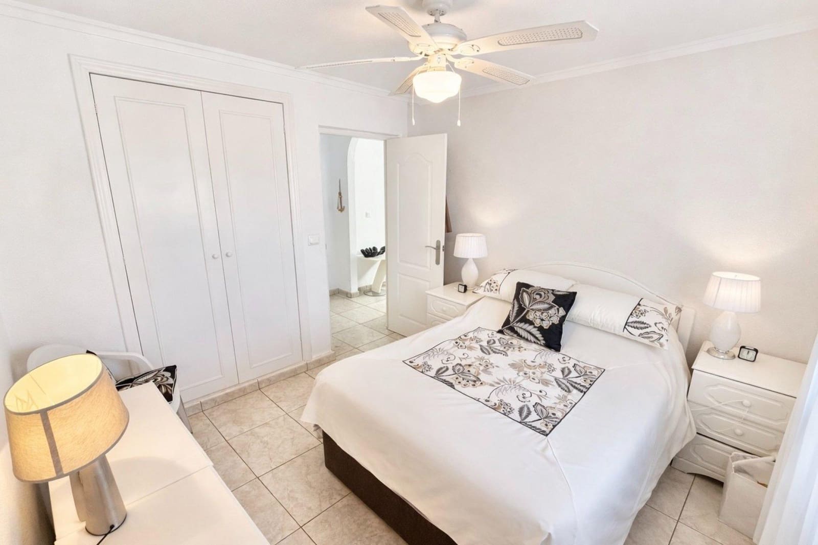 2 sovrum Villa till salu i La Marina med pool - 205 000 € (Ref: 9541148)