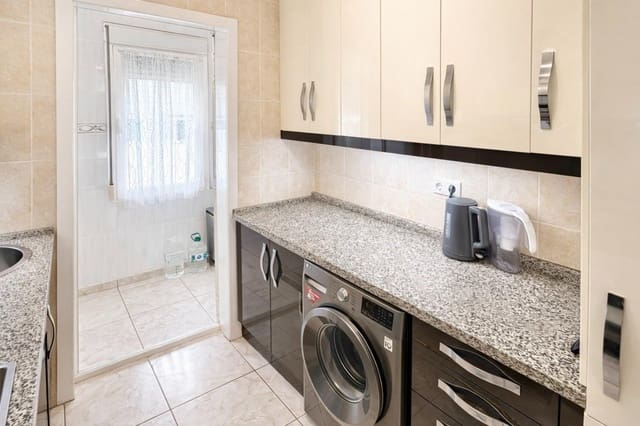 2 sypialnia Willa na sprzedaż w La Marina, Elche / Elx z basenem - 205 000 € (Ref: 9541148)