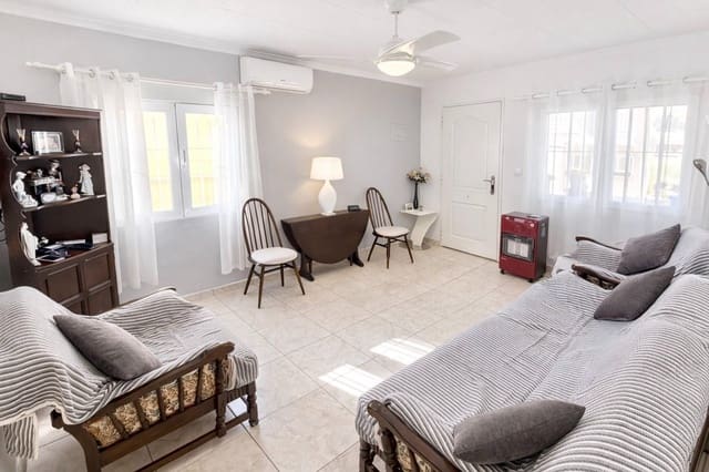 2 sypialnia Willa na sprzedaż w La Marina, Elche / Elx z basenem - 205 000 € (Ref: 9541148)