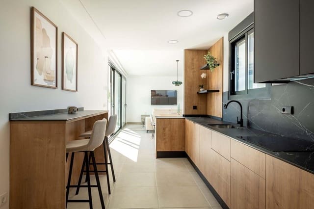 Chalet de 3 habitaciones en Calasparra en venta con piscina - 349.000 € (Ref: 9548262)