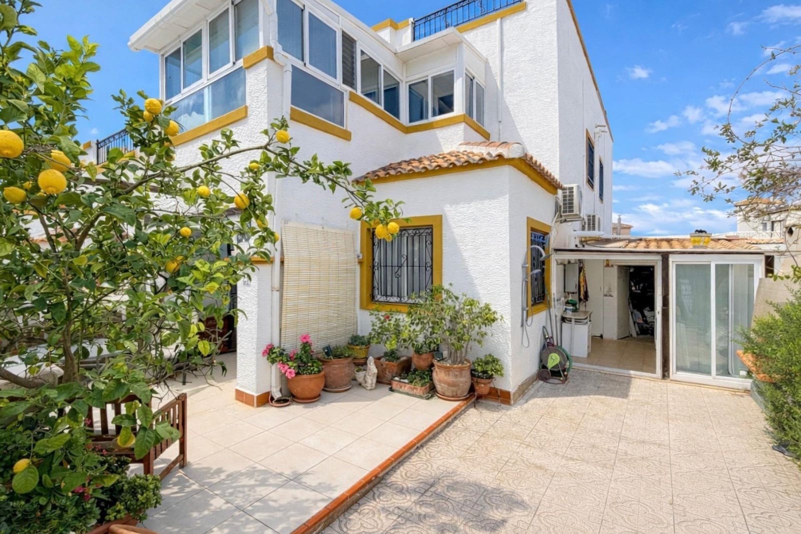 Chalet de 3 habitaciones en La Marina en venta con piscina - 192.000 € (Ref: 9561830)