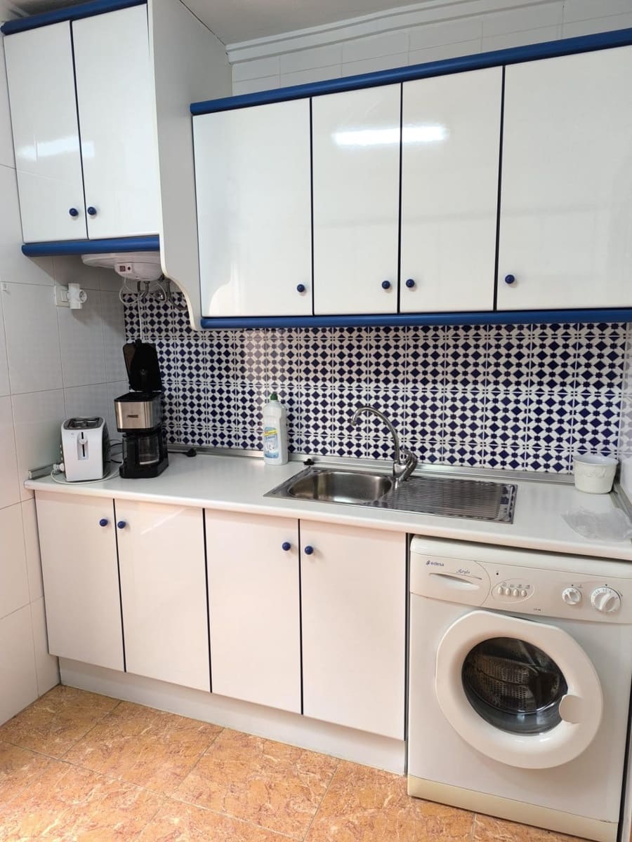 3 slaapkamer Penthouse te koop in La Marina met zwembad - € 190.000 (Ref: 9596169)