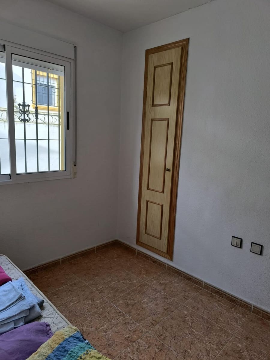 3 slaapkamer Penthouse te koop in La Marina met zwembad - € 190.000 (Ref: 9596169)