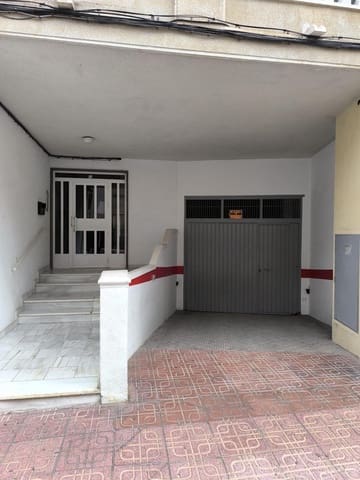 3 makuuhuone Huoneisto myytävänä paikassa Playa del Cura, Torrevieja mukana uima-altaan 
autotalli - 195 000 € (Ref: 9605010)