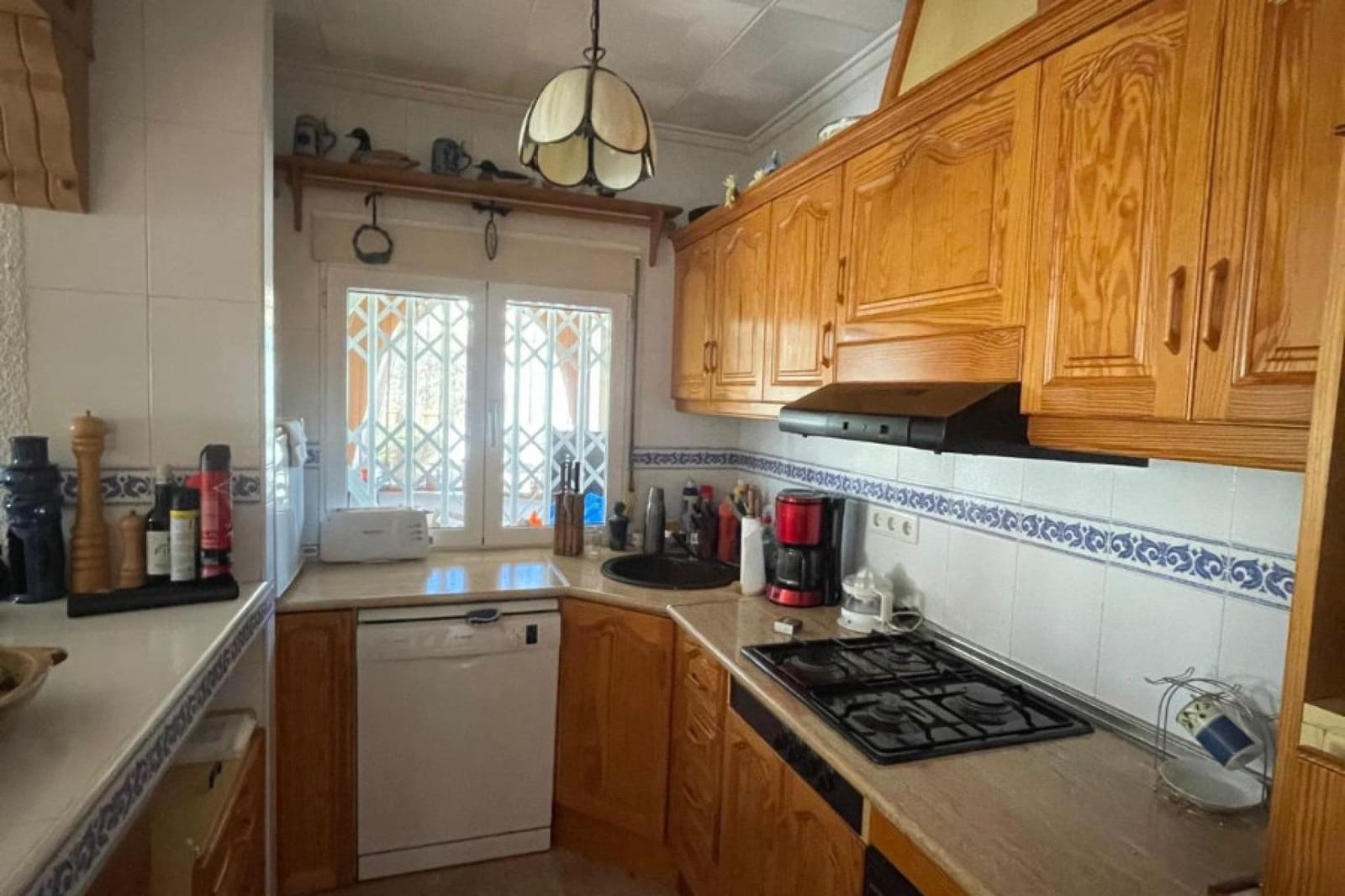 3 bedroom Villa for sale in La Marina with garage - € 389,000 (Ref: 9611570)