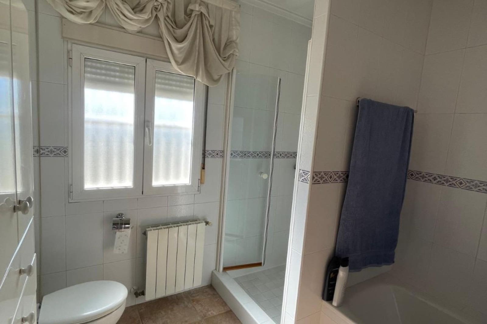 3 bedroom Villa for sale in La Marina with garage - € 389,000 (Ref: 9611570)