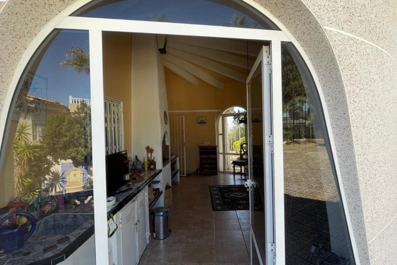 3 bedroom Villa for sale in La Marina with garage - € 389,000 (Ref: 9611570)