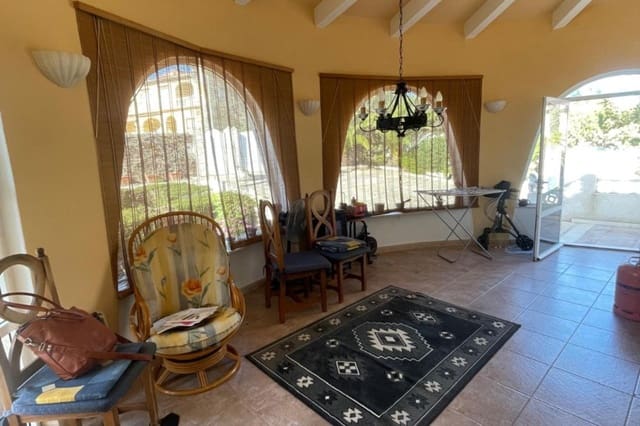 3 bedroom Villa for sale in La Marina, Elche / Elx with garage - € 389,000 (Ref: 9611570)