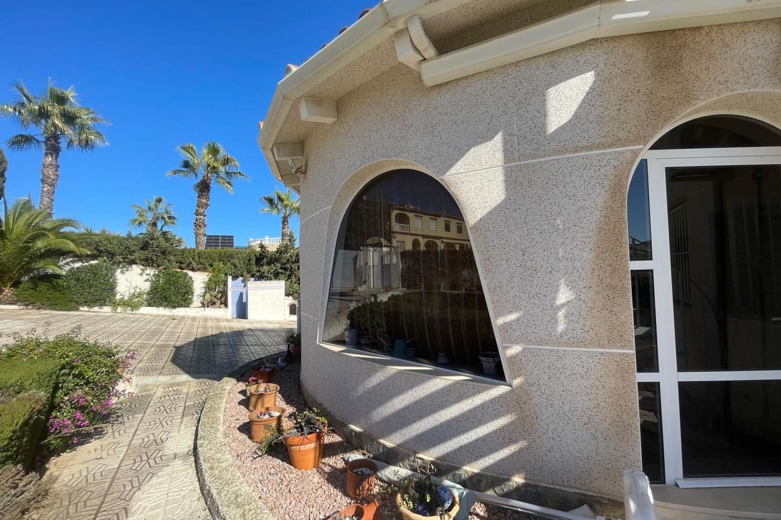 3 bedroom Villa for sale in La Marina with garage - € 389,000 (Ref: 9611570)