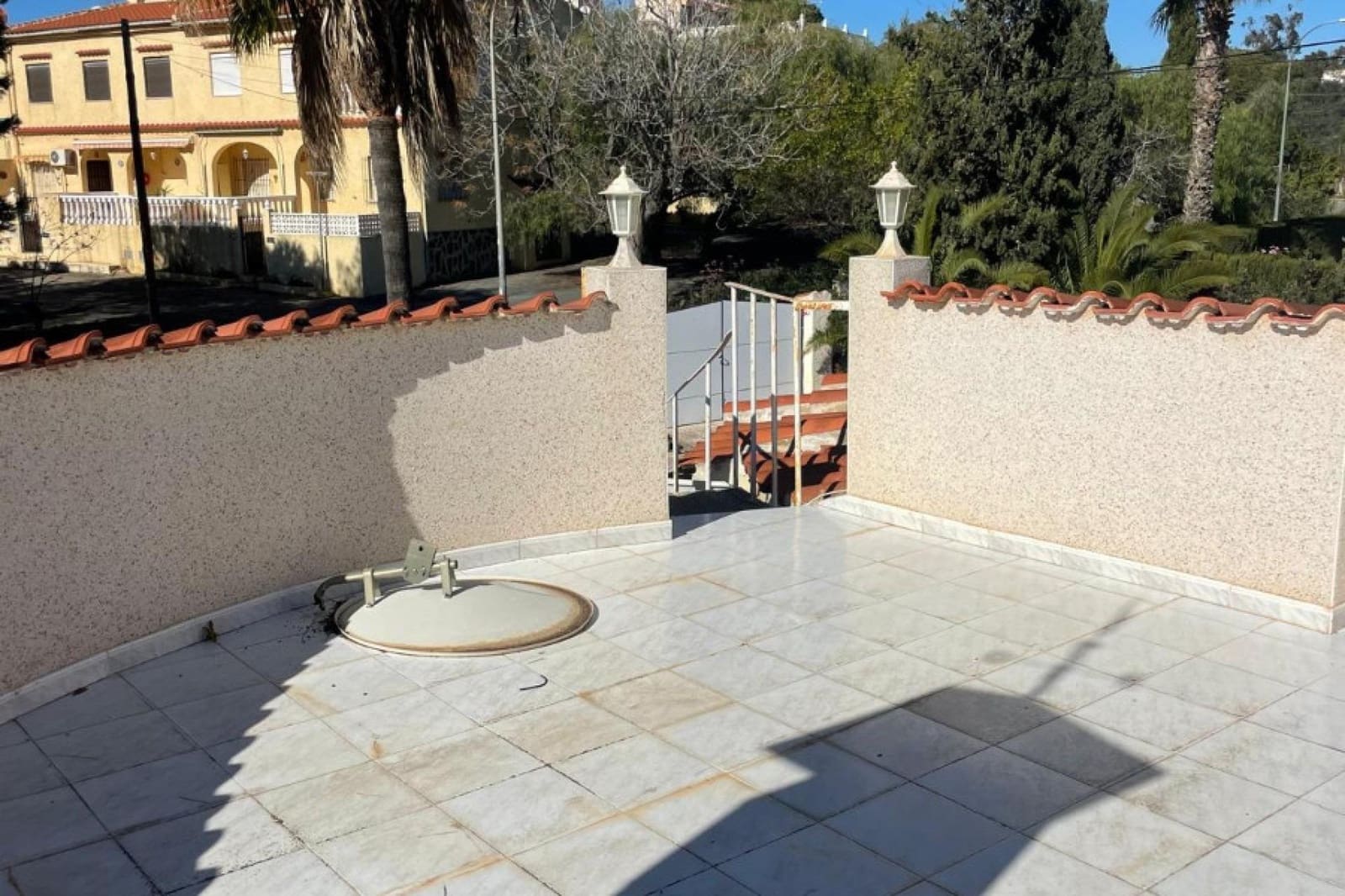 3 bedroom Villa for sale in La Marina with garage - € 389,000 (Ref: 9611570)