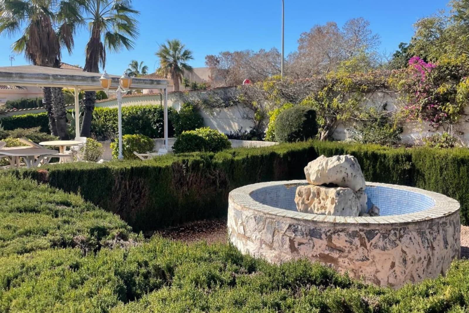 3 bedroom Villa for sale in La Marina with garage - € 389,000 (Ref: 9611570)