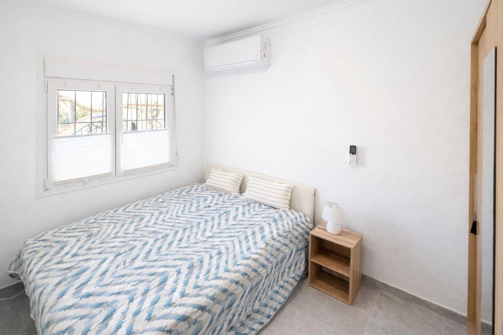 4 bedroom Villa for sale in San Fulgencio - € 280,000 (Ref: 9674266)