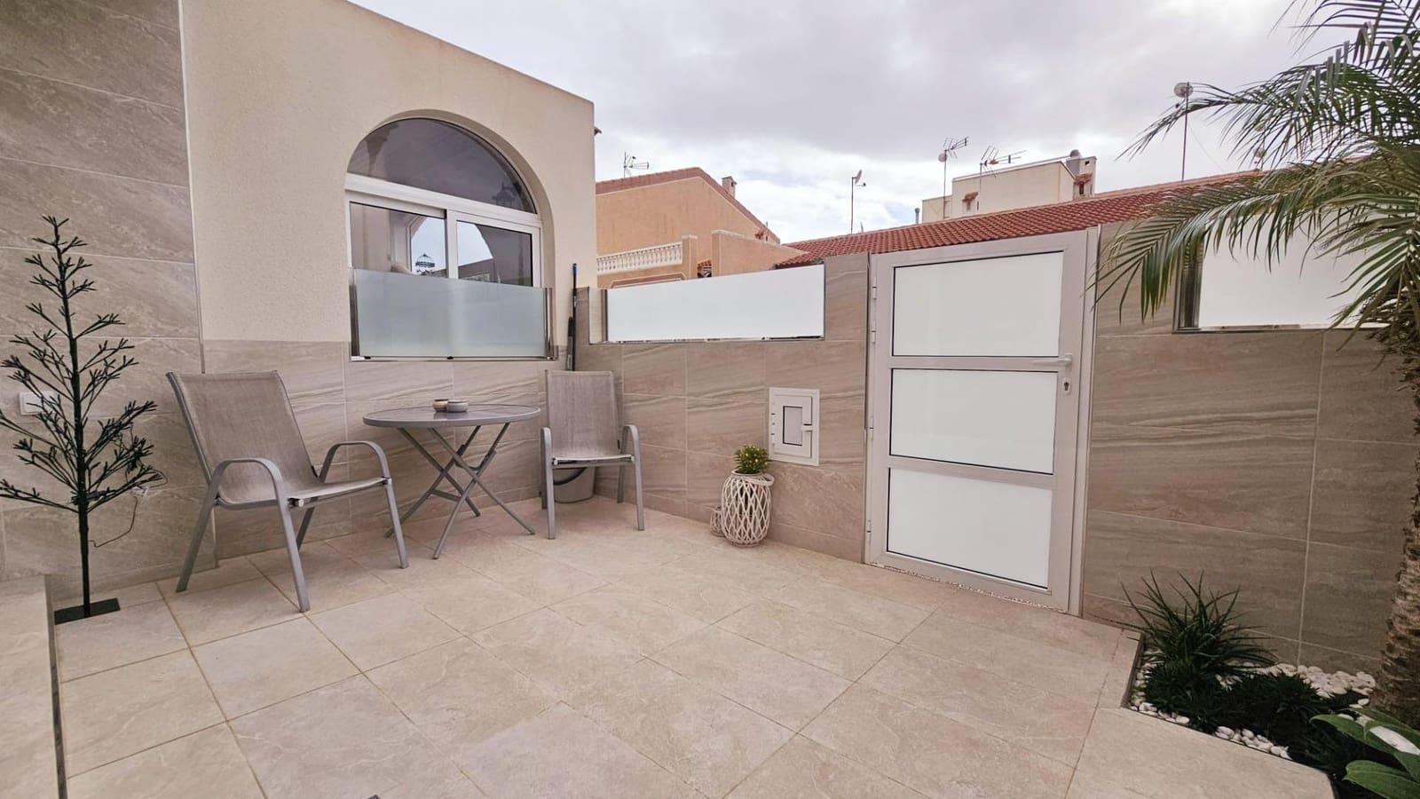 Adosado de 2 habitaciones en El Chaparral en venta - 209.500 € (Ref: 9679890)