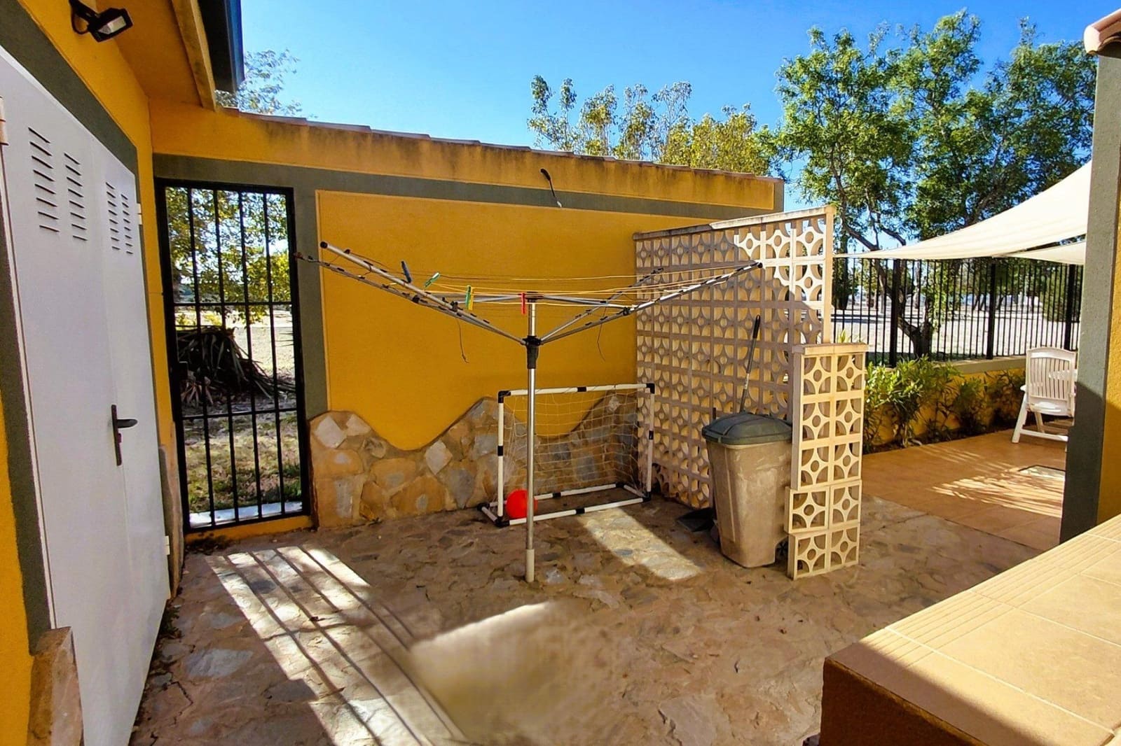 6 quarto Moradia para venda em San Fulgencio com piscina garagem - 620 000 € (Ref: 9738589)