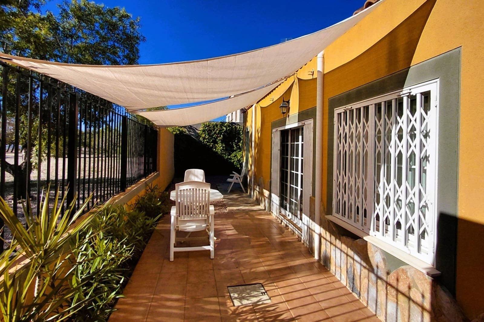 6 quarto Moradia para venda em San Fulgencio com piscina garagem - 620 000 € (Ref: 9738589)