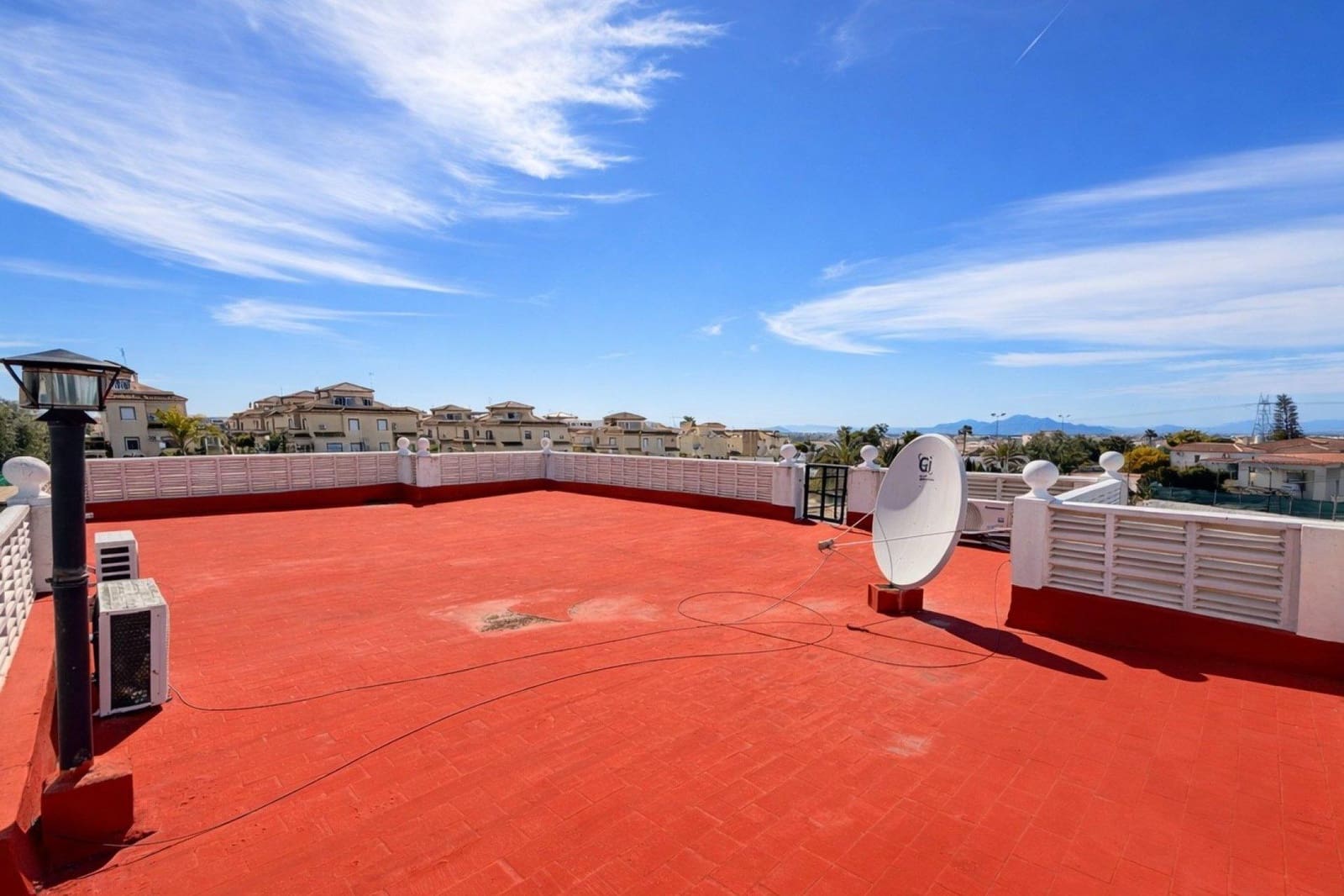 4 chambre Villa/Maison à vendre à San Fulgencio avec piscine garage - 335 000 € (Ref: 9762015)