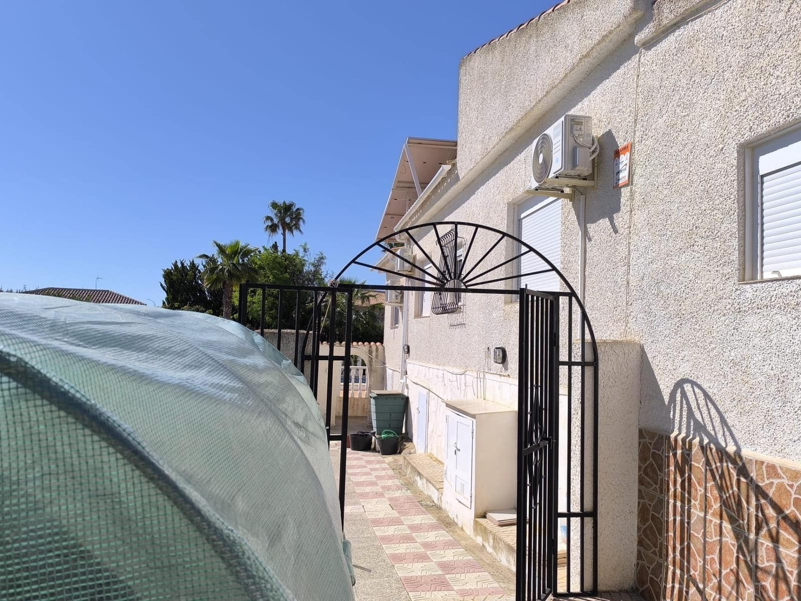 3 bedroom Villa for sale in San Fulgencio with pool - € 450,000 (Ref: 9778170)