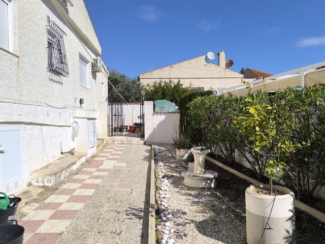 3 slaapkamer Villa te koop in San Fulgencio met zwembad - € 450.000 (Ref: 9778170)