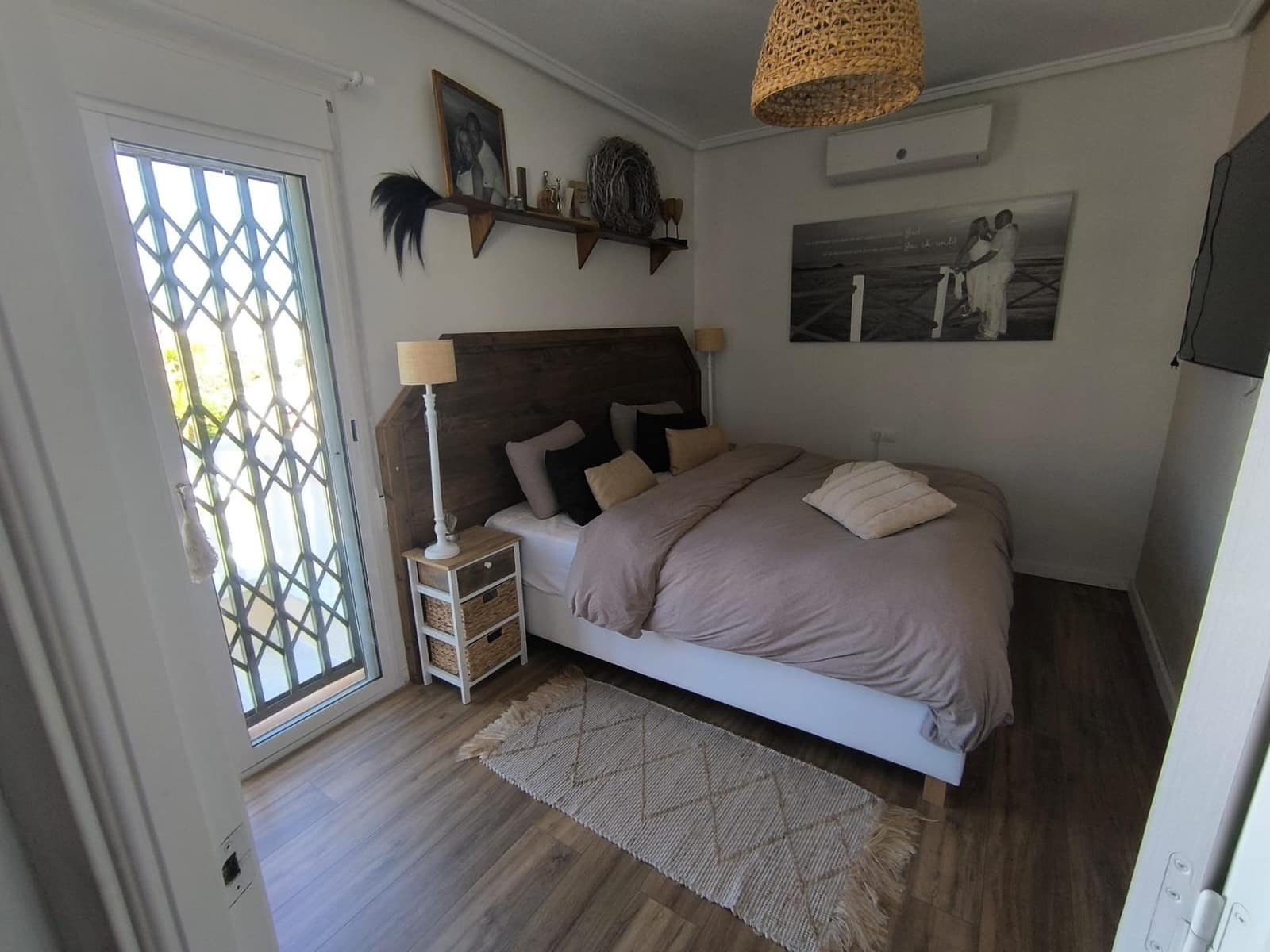 3 bedroom Villa for sale in Rojales with pool - € 399,000 (Ref: 9783021)