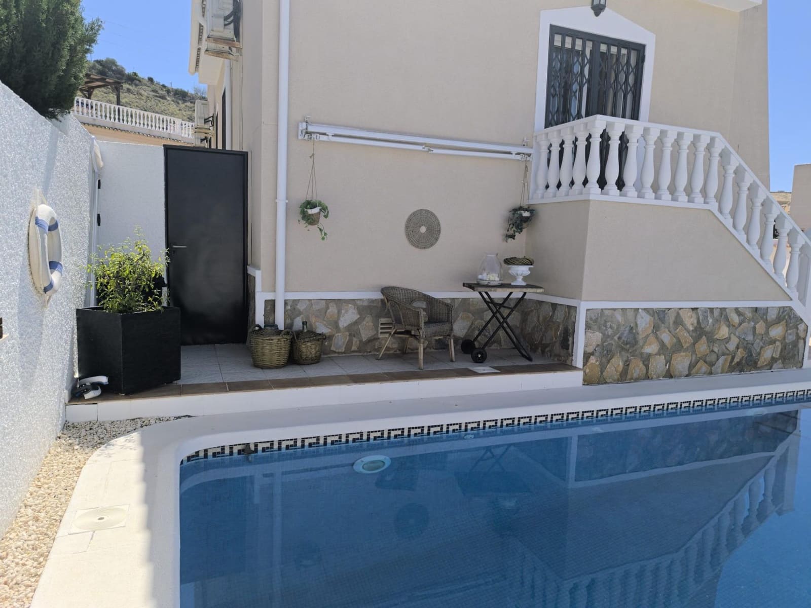 3 bedroom Villa for sale in Rojales with pool - € 399,000 (Ref: 9783021)