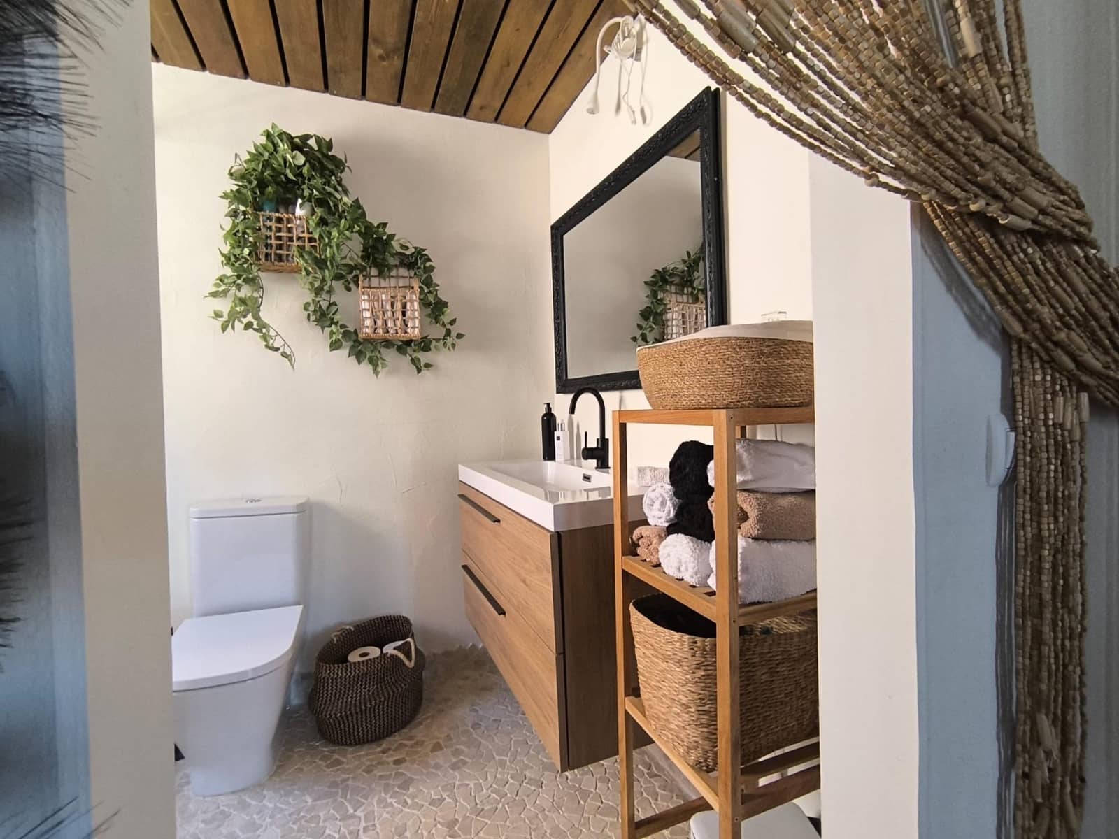 3 bedroom Villa for sale in Rojales with pool - € 399,000 (Ref: 9783021)