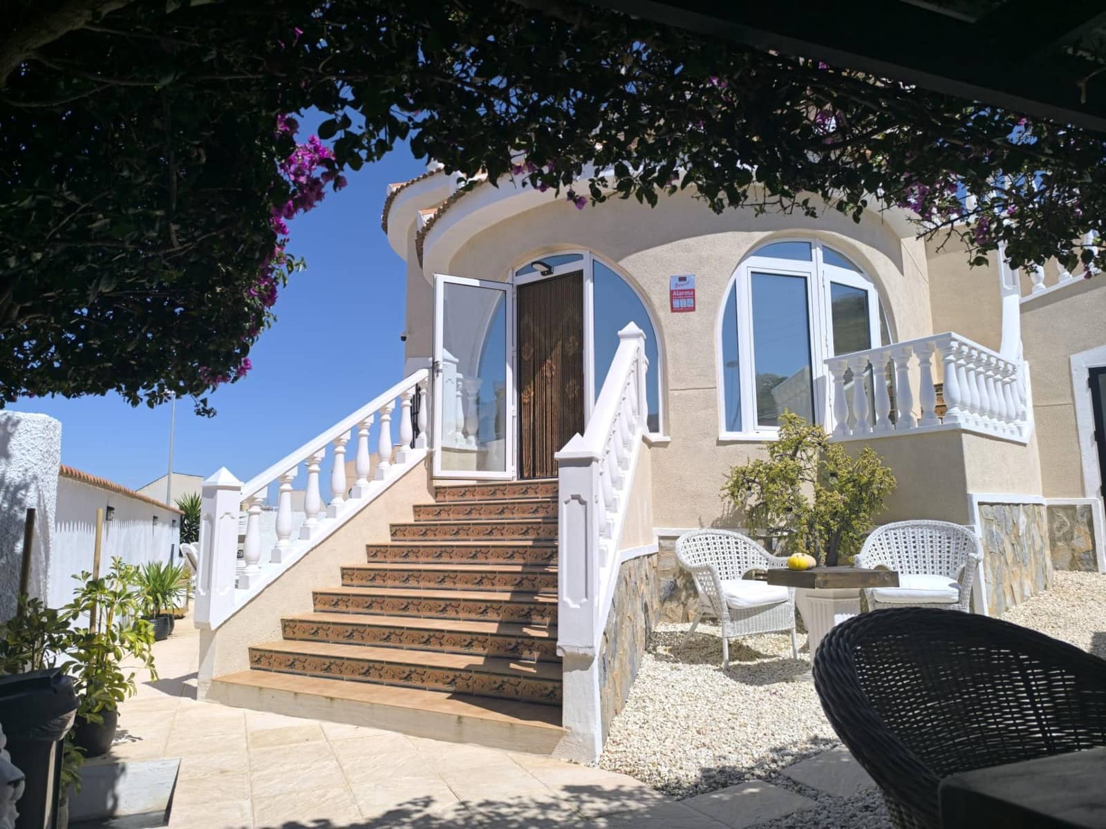 3 bedroom Villa for sale in Rojales with pool - € 399,000 (Ref: 9783021)