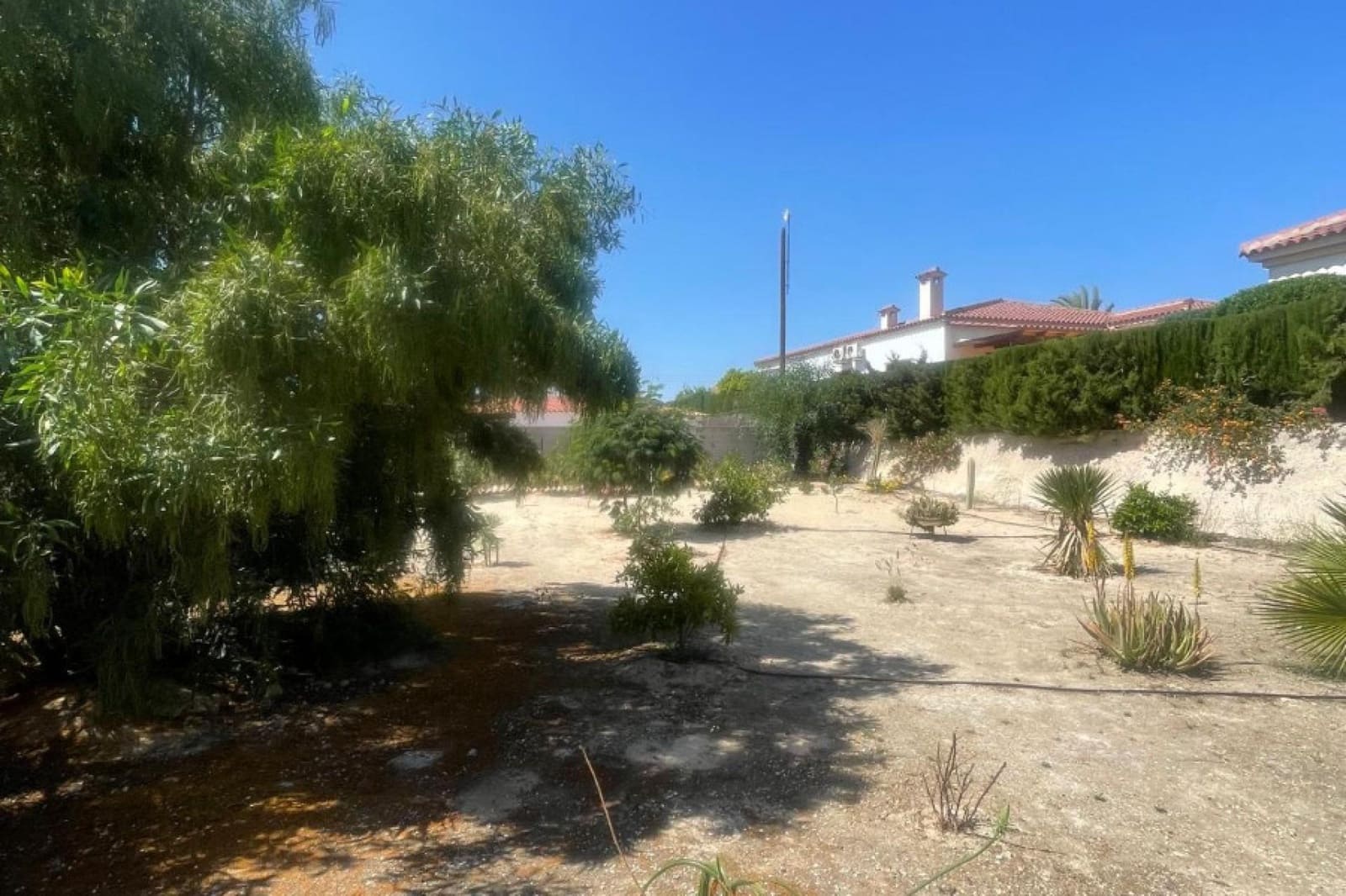 Chalet de 3 habitaciones en San Fulgencio en venta con piscina - 445.500 € (Ref: 9808003)